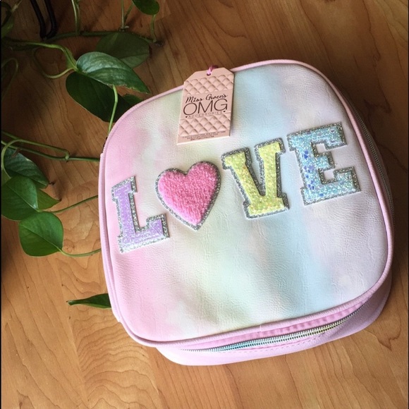Miss Gwen Love Tie Dye Lunch Bag - Picture 12 of 15